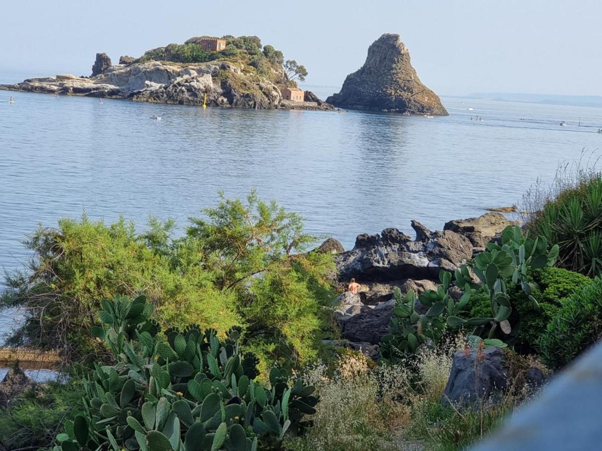 Apartamento Camera Luna Fronte Mare Aci Trezza Aci Castello Exterior foto
